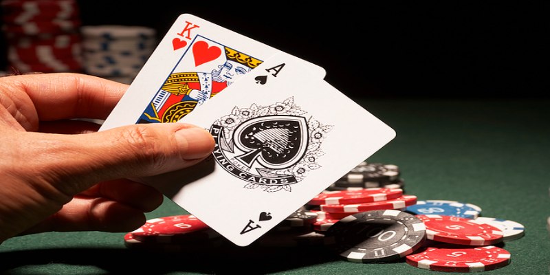 Hướng dẫn chơi blackjack cơ bản về luật